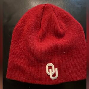 Oklahoma University Football red knit beanie, OSFM